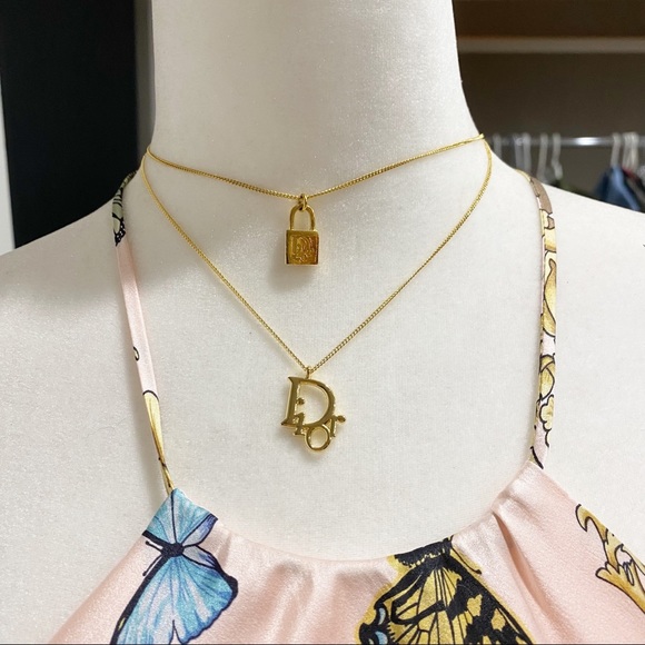 VINTAGE DIOR Gold Locket Necklace Dainty Authentic Chain Padlock Mini Choker - Picture 7 of 9